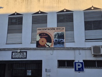 e7f9cd3d-9f7b-4fd7-8480-6a85ba57d245